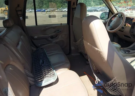 1997 Ford Expedition Eddie Bauer/Xlt from USA, damaged, VIN 1FMFU18L3VLB50379